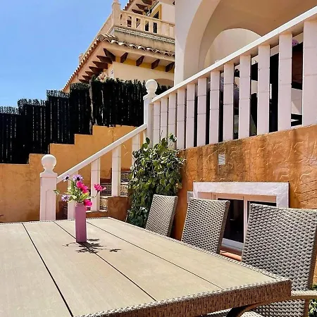 Belvilla By Oyo Lomas De Holiday home *